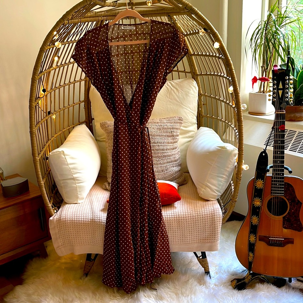 Reformation, Brown and white polka dot wrap dress (Crepe fabric)